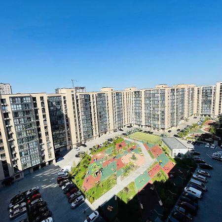Loft В River Park З Джакузі Dnipro Ngoại thất bức ảnh