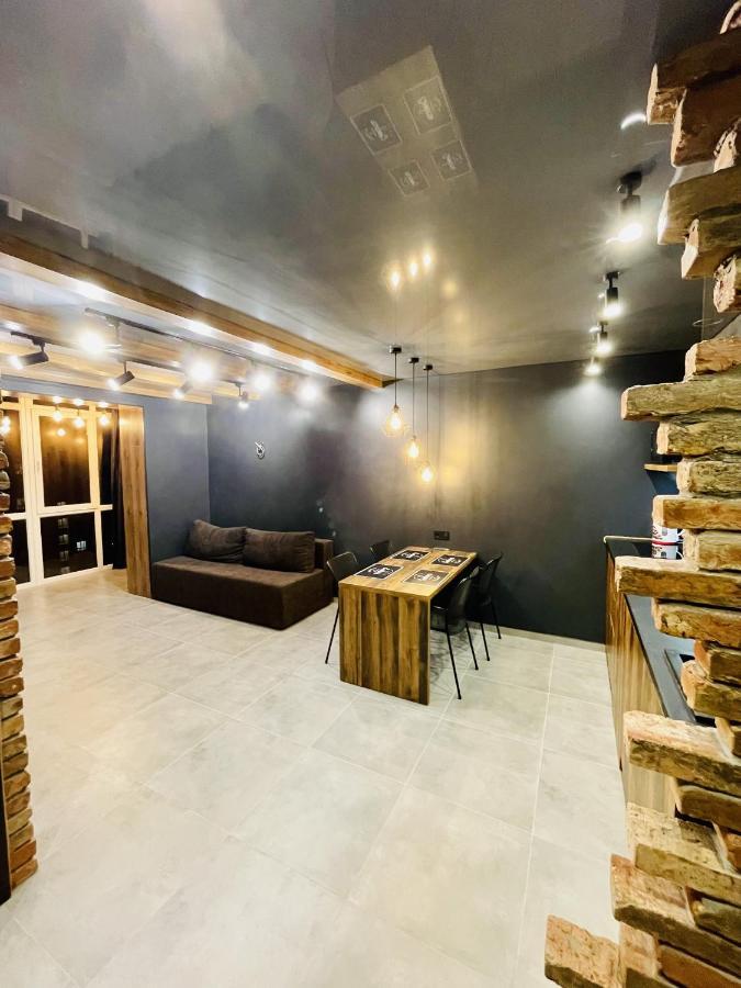 Loft В River Park З Джакузі Dnipro Ngoại thất bức ảnh
