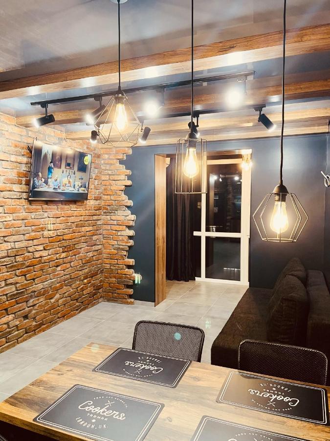 Loft В River Park З Джакузі Dnipro Ngoại thất bức ảnh